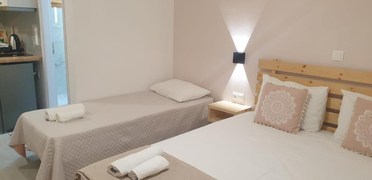 Apart-Hotel Llazari ヒマラ エクステリア 写真