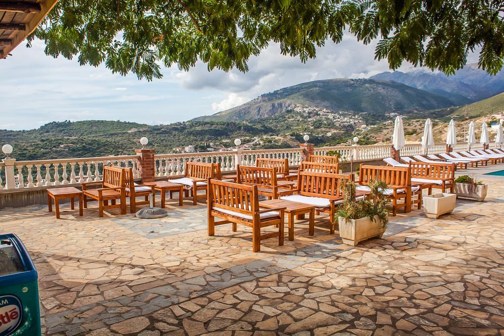 Apart-Hotel Llazari ヒマラ エクステリア 写真