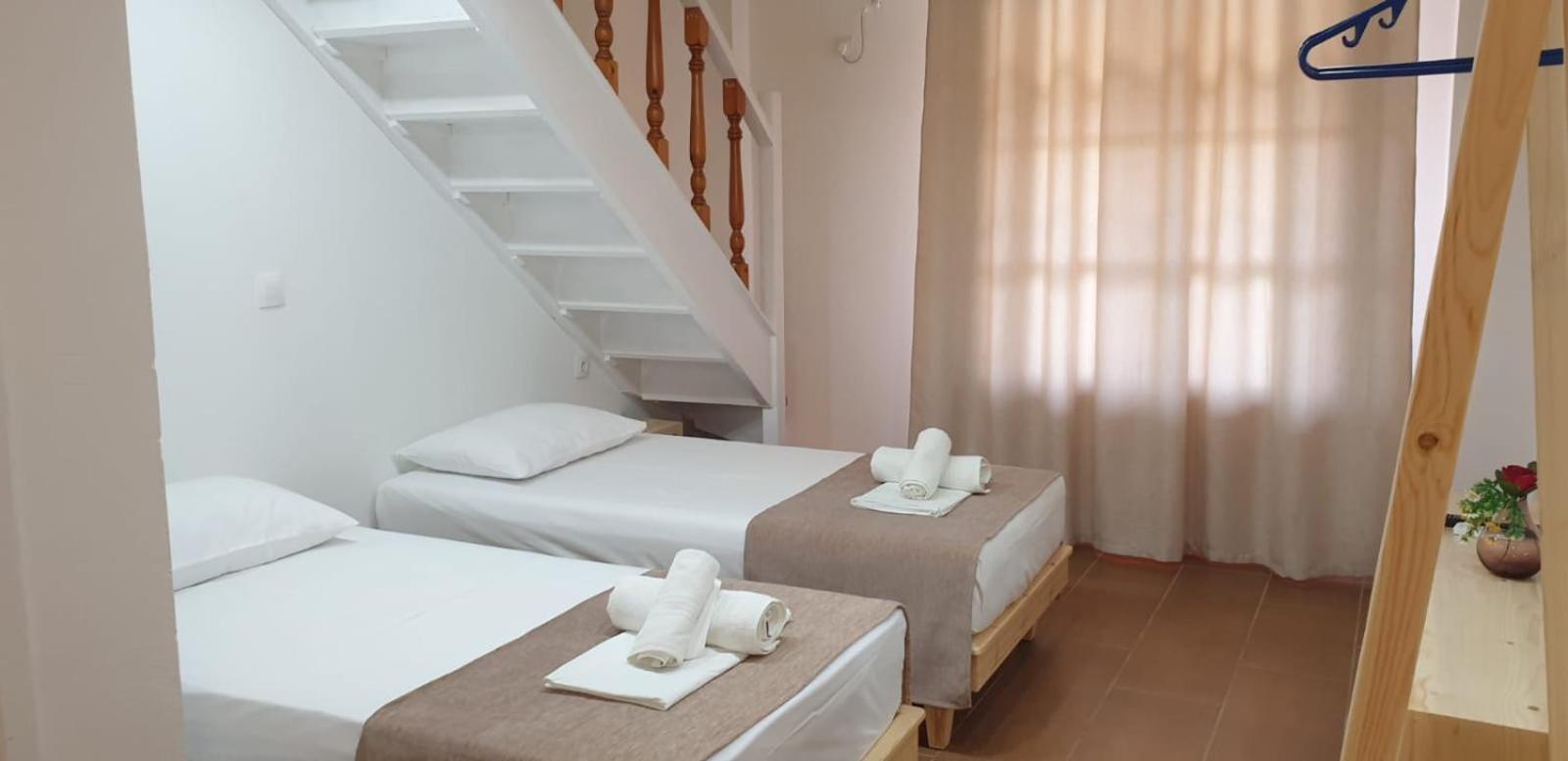 Apart-Hotel Llazari ヒマラ エクステリア 写真